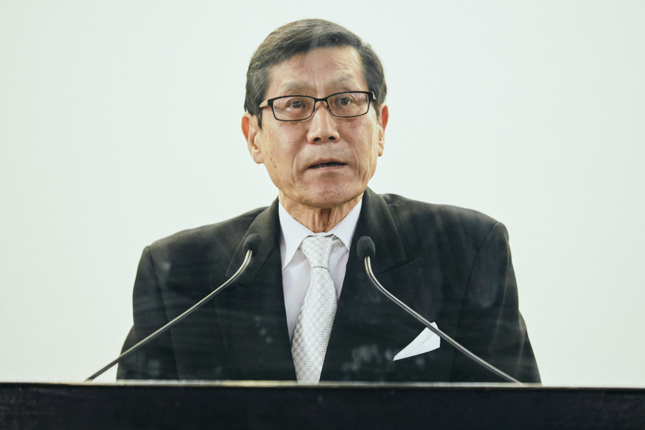 学長　村田 玲音