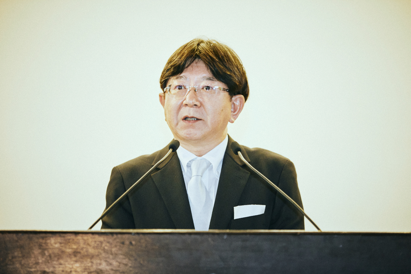 学長　村田 玲音