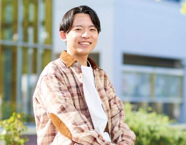 心理学部 教育発達学科2年　山本 陽貴　神奈川県 鵠沼高等学校 出身