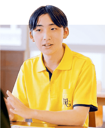 情報数理学部 情報数理学科の学生