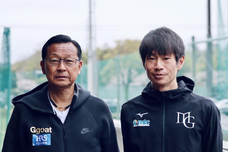 陸上競技部(長距離)の中村監督が恩師である駒澤大学陸上競技部・大八木総監督の激励訪問を受けました